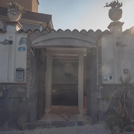 Il Faro 住宿加早餐酒店 *